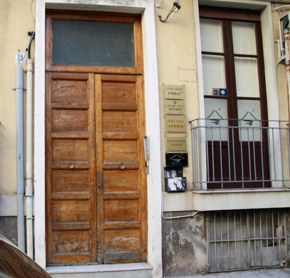 B&B Del Toscano Катания Екстериор снимка