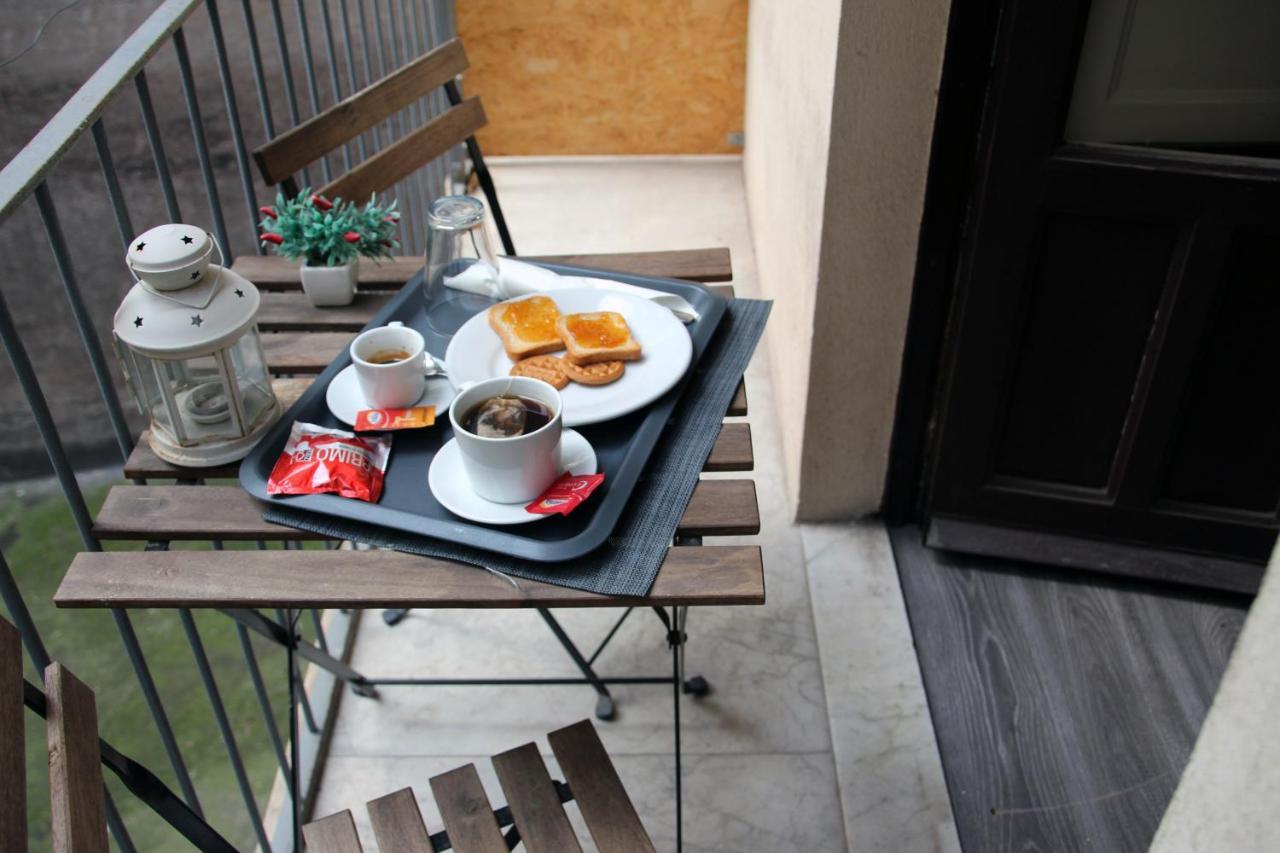 B&B Del Toscano Катания Екстериор снимка