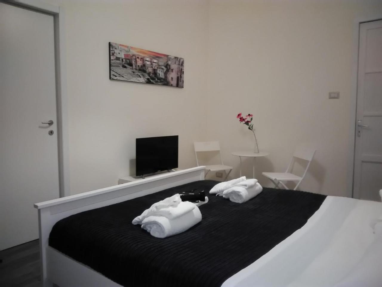 B&B Del Toscano Катания Екстериор снимка
