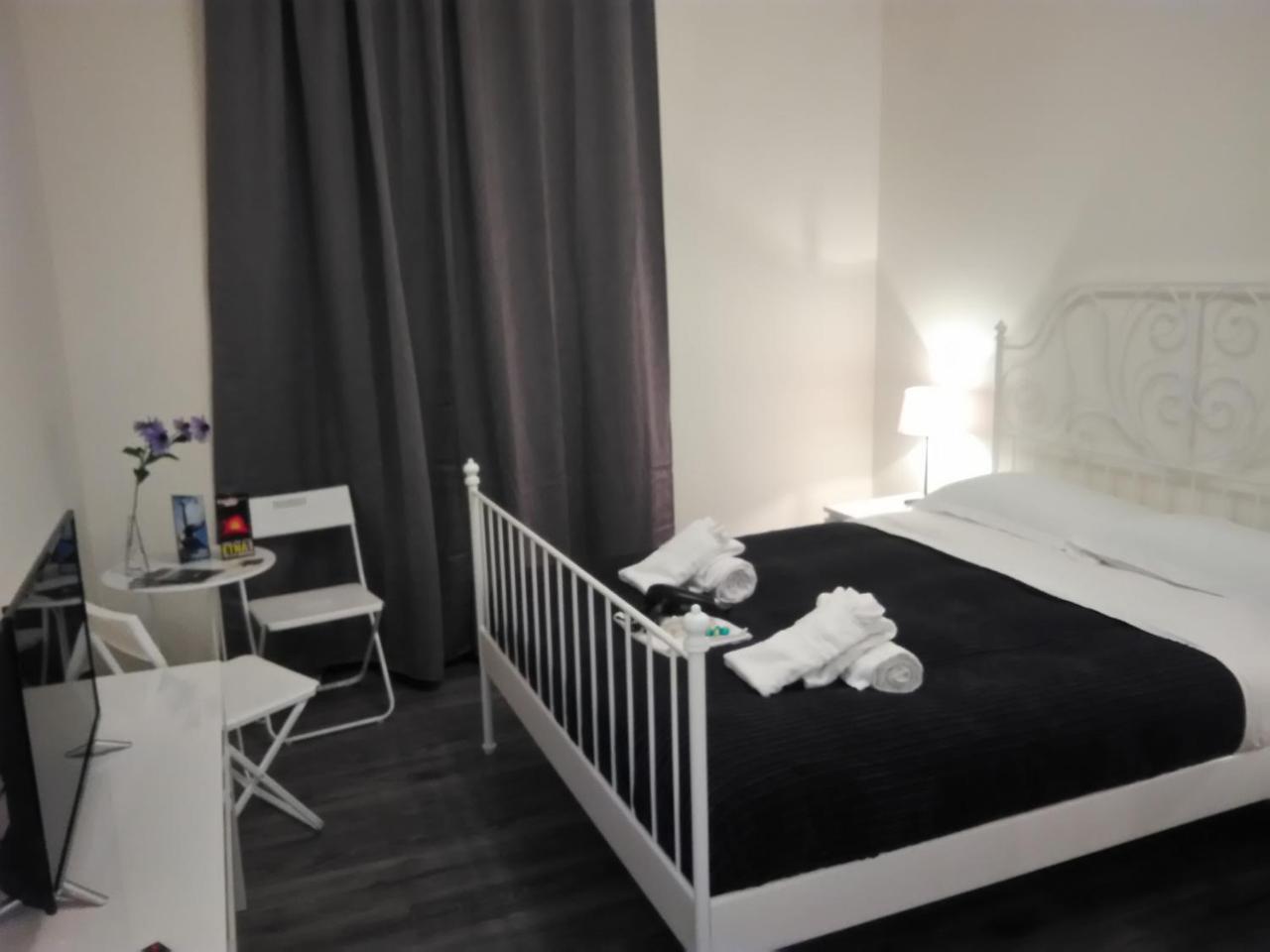 B&B Del Toscano Катания Екстериор снимка
